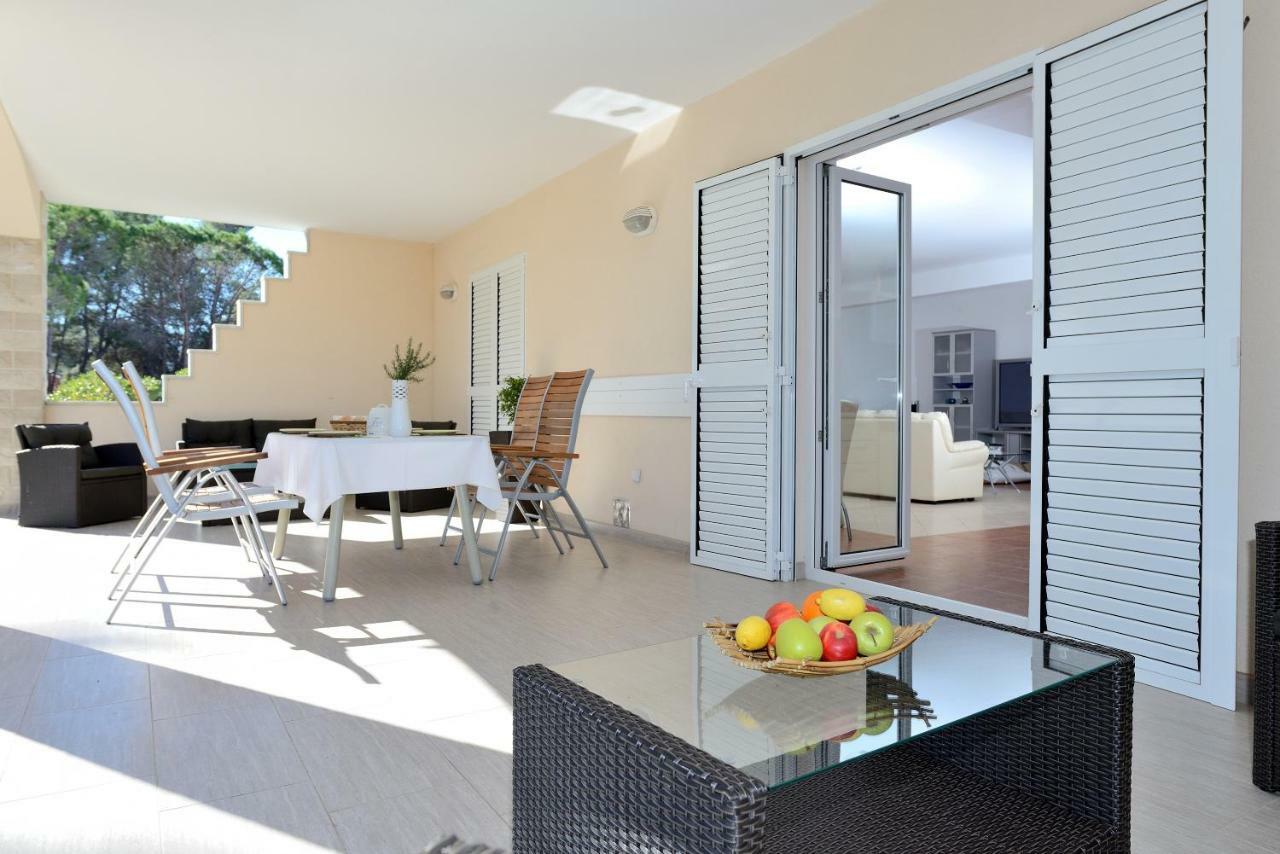 Mam Apartment Vir Bagian luar foto